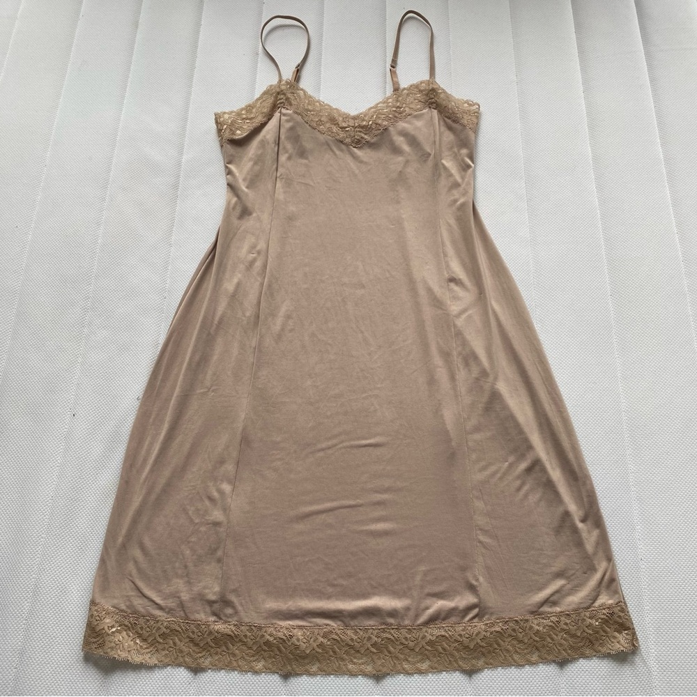 Jones New York Nude Lace-Trim Slip